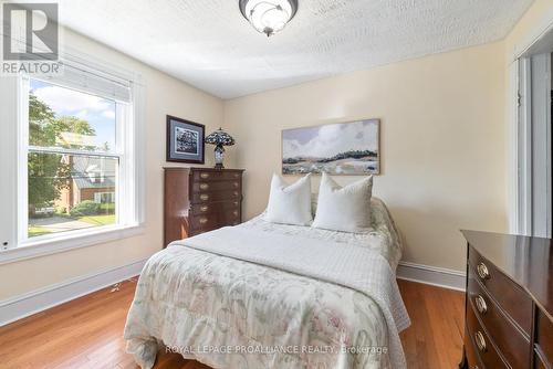 367 Bleecker Avenue, Belleville, ON - Indoor Photo Showing Bedroom