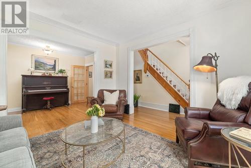 367 Bleecker Avenue, Belleville, ON - Indoor Photo Showing Living Room