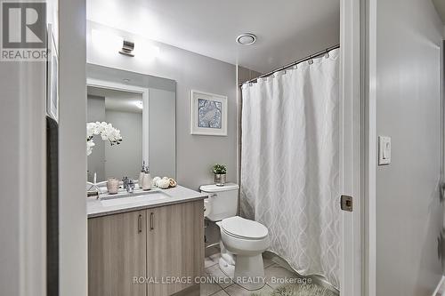 2002 - 1255 Bayly Street, Pickering, ON - Indoor Photo Showing Bathroom