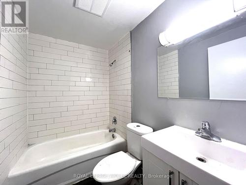 62 - 75 Old Chicopee Drive, Kitchener, ON - Indoor Photo Showing Bathroom