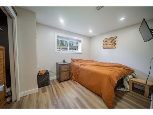 36 Anderson Crescent, Cranbrook, BC - Indoor Photo Showing Bedroom