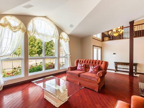 Salon - 16700 Ch. St-Roch, Sorel-Tracy, QC - Indoor Photo Showing Living Room