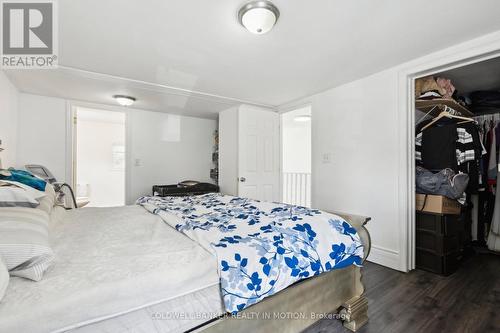 15 St Albans Drive, Halton Hills, ON - Indoor Photo Showing Bedroom