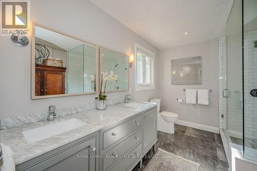 1460 Albion Avenue, Oakville, ON - Indoor Photo Showing Bathroom