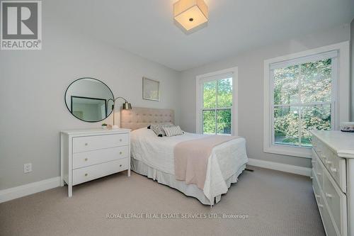 1460 Albion Avenue, Oakville, ON - Indoor Photo Showing Bedroom