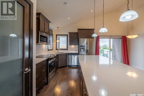 5114 Anthony Way, Regina, SK - Indoor Photo Showing Kitchen With Stainless Steel Kitchen With Upgraded Kitchen