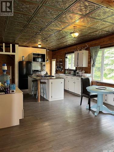 Sw 4-55-06-W3, Big River Rm No. 555, SK - Indoor Photo Showing Kitchen