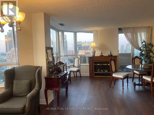 2408 - 400 Webb Drive, Mississauga (City Centre), ON - Indoor With Fireplace