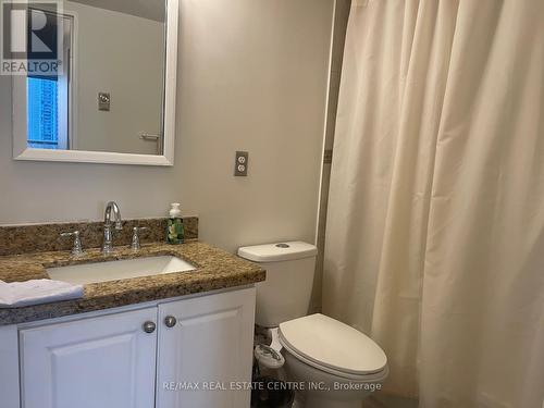 2408 - 400 Webb Drive, Mississauga (City Centre), ON - Indoor Photo Showing Bathroom