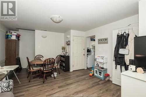 956 Prado Place, Windsor, ON - Indoor Photo Showing Dining Room