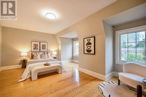 12B Basswood Road, Toronto (Willowdale West), ON - Indoor Photo Showing Bedroom