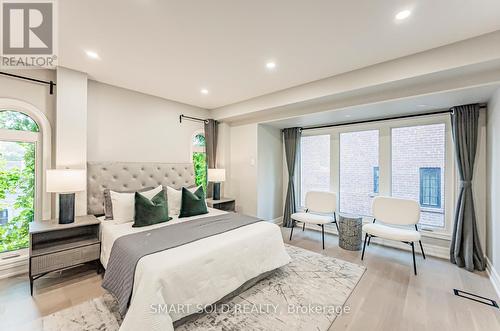 2 Oriole Road, Toronto, ON - Indoor Photo Showing Bedroom