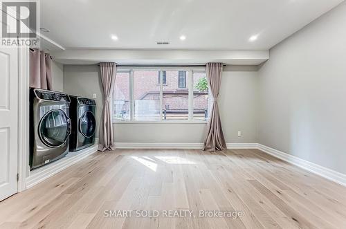 2 Oriole Road, Toronto (Yonge-St. Clair), ON - Indoor Photo Showing Laundry Room