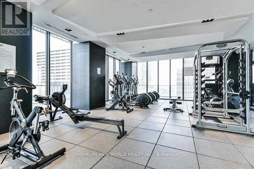 510 - 8 Eglinton Avenue E, Toronto, ON - Indoor Photo Showing Gym Room