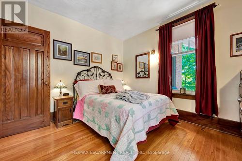 254 Western Avenue, Norfolk, ON - Indoor Photo Showing Bedroom