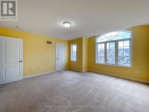 840 Cook Crescent, Shelburne, ON - Indoor Photo Showing Other Room