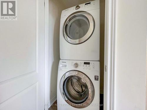 840 Cook Crescent, Shelburne, ON - Indoor Photo Showing Laundry Room