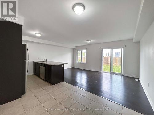 840 Cook Crescent, Shelburne, ON - Indoor Photo Showing Other Room