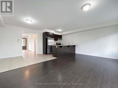 840 Cook Crescent, Shelburne, ON - Indoor Photo Showing Kitchen