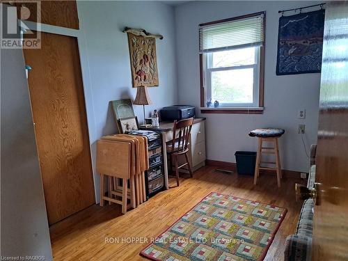 2886 6, Northern Bruce Peninsula, ON - Indoor Photo Showing Office