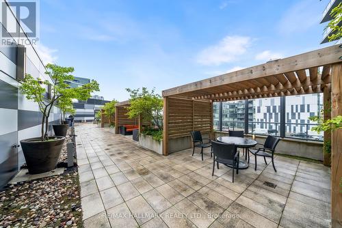 2211 - 20 Bruyeres Mews, Toronto (Niagara), ON - Outdoor With Exterior