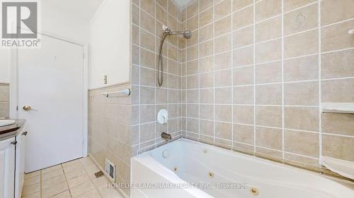 177 Maple Avenue, Richmond Hill, ON - Indoor Photo Showing Bathroom