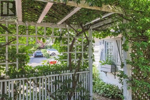 54 Canal Street, St. Catharines, ON - Outdoor