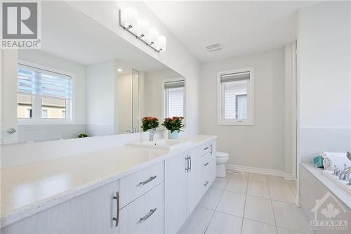 331 Finial Way, Ottawa, ON - Indoor Photo Showing Bathroom