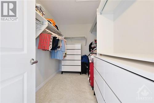 331 Finial Way, Ottawa, ON - Indoor With Storage