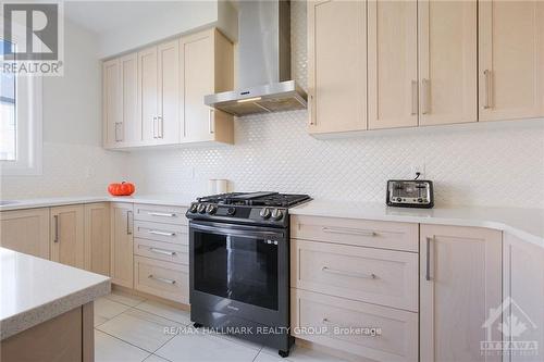 331 Finial Way, Ottawa, ON - Indoor Photo Showing Kitchen