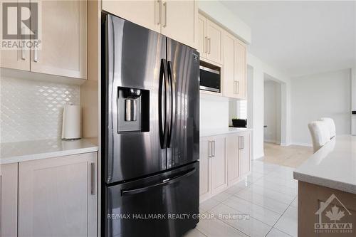 331 Finial Way, Ottawa, ON - Indoor Photo Showing Kitchen