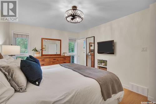 158 Whiteshore Crescent, Saskatoon, SK - Indoor Photo Showing Bedroom