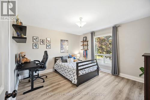 941 Wyldewood Drive, Oshawa, ON - Indoor Photo Showing Bedroom