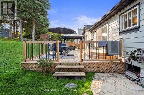 941 Wyldewood Drive, Oshawa, ON - Outdoor With Deck Patio Veranda With Exterior