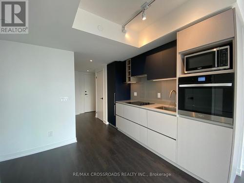 4802 - 319 Jarvis Street, Toronto, ON - Indoor Photo Showing Kitchen