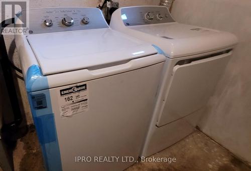 49 - 1310 Fieldlight Boulevard, Pickering, ON - Indoor Photo Showing Laundry Room