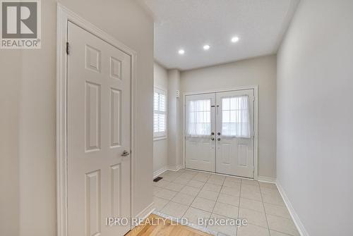 566 Bessborough Drive, Milton, ON - Indoor Photo Showing Other Room