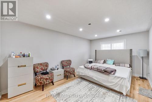 566 Bessborough Drive, Milton, ON - Indoor Photo Showing Bedroom