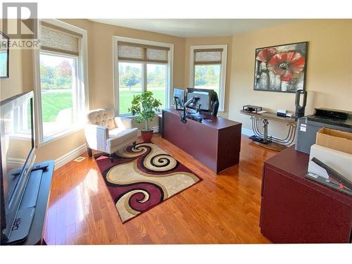 556 West Point Drive, Perth, ON - Indoor Photo Showing Bedroom