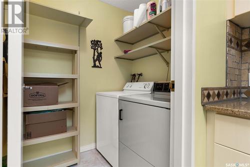 205 3410 Park Street, Regina, SK - Indoor Photo Showing Laundry Room