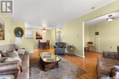 205 3410 Park Street, Regina, SK - Indoor Photo Showing Living Room