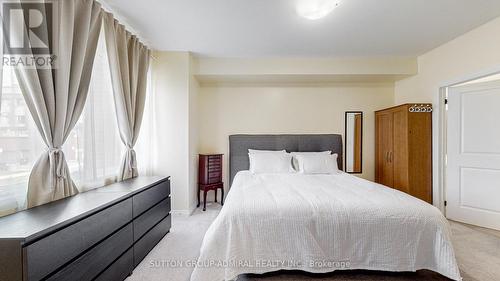 1 - 161 Frederick Tisdale Drive, Toronto (Downsview-Roding-Cfb), ON - Indoor Photo Showing Bedroom