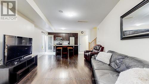 1 - 161 Frederick Tisdale Drive, Toronto (Downsview-Roding-Cfb), ON - Indoor Photo Showing Living Room