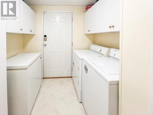 18-1401 Nicola Ave, Merritt, BC - Indoor Photo Showing Laundry Room