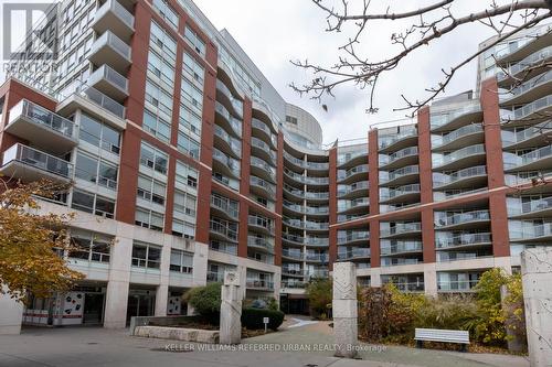 1022 - 550 Queens Quay W, Toronto, ON - Outdoor With Balcony With Facade