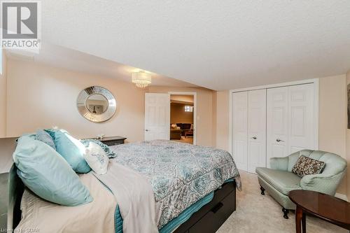 461 Columbia Street W Unit# 13, Waterloo, ON - Indoor Photo Showing Bedroom