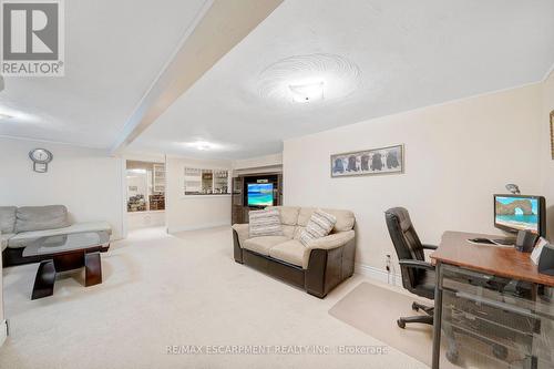 49 Ellingwood Avenue, Hamilton, ON - Indoor Photo Showing Other Room