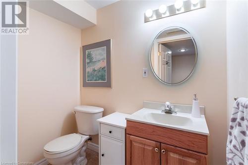 102 Northernbreeze Street, Mount Hope, ON - Indoor Photo Showing Bathroom