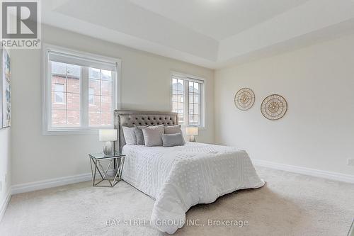 1 Frank Kelly Drive, East Gwillimbury, ON - Indoor Photo Showing Bedroom