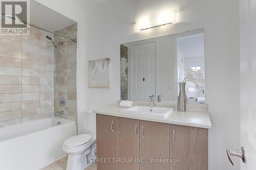 1 Frank Kelly Drive, East Gwillimbury, ON - Indoor Photo Showing Bathroom